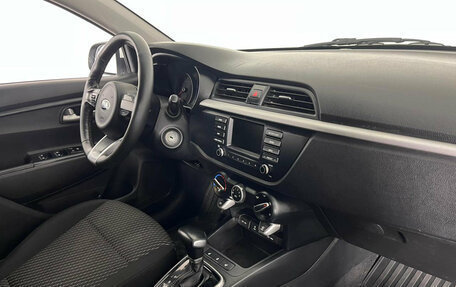 KIA Rio IV, 2019 год, 1 397 000 рублей, 12 фотография