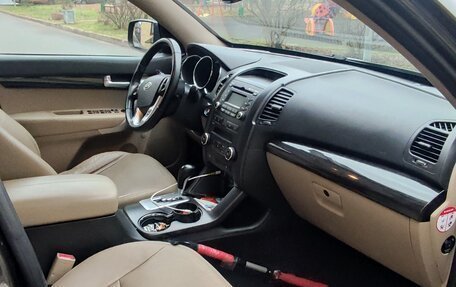 KIA Sorento II рестайлинг, 2011 год, 1 230 000 рублей, 22 фотография