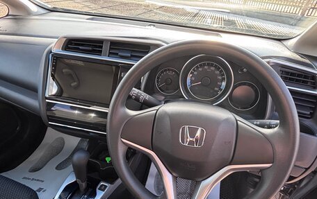 Honda Fit III, 2019 год, 1 400 000 рублей, 7 фотография