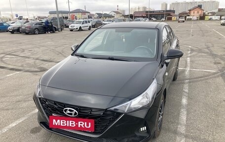 Hyundai Solaris II рестайлинг, 2021 год, 1 650 000 рублей, 13 фотография