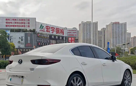 Mazda 3, 2022 год, 1 690 000 рублей, 7 фотография