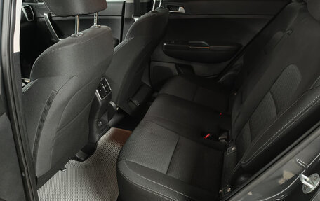 KIA Sportage IV рестайлинг, 2019 год, 2 299 000 рублей, 19 фотография