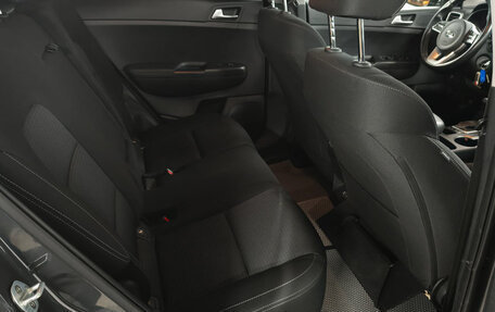 KIA Sportage IV рестайлинг, 2019 год, 2 299 000 рублей, 20 фотография