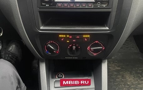 Volkswagen Jetta VI, 2014 год, 749 000 рублей, 22 фотография