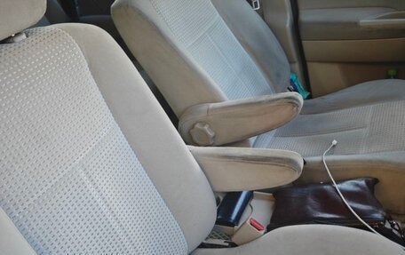 Mazda MPV II, 2004 год, 400 000 рублей, 11 фотография