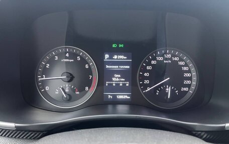 Hyundai Tucson III, 2018 год, 2 400 000 рублей, 8 фотография