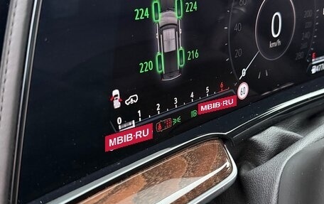 Cadillac Escalade V, 2021 год, 9 900 000 рублей, 10 фотография