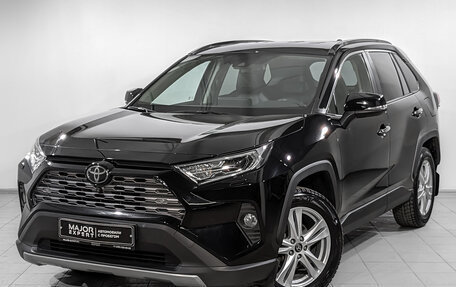 Toyota RAV4, 2019 год, 3 550 000 рублей, 1 фотография
