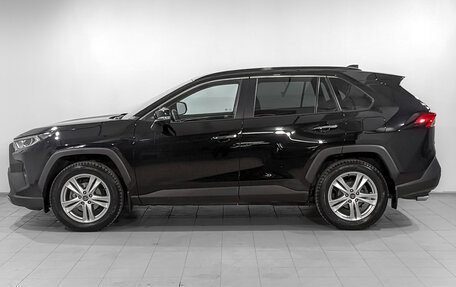 Toyota RAV4, 2019 год, 3 550 000 рублей, 8 фотография