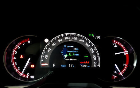 Toyota RAV4, 2019 год, 3 550 000 рублей, 13 фотография