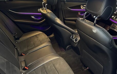 Mercedes-Benz E-Класс, 2018 год, 3 700 000 рублей, 8 фотография