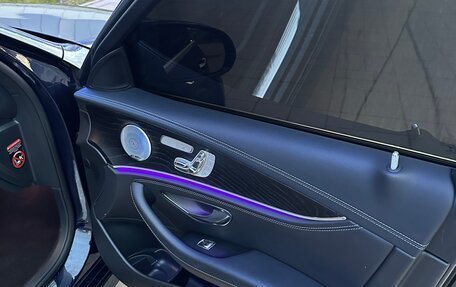 Mercedes-Benz E-Класс, 2018 год, 3 700 000 рублей, 9 фотография