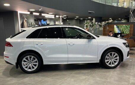 Audi Q8 I, 2020 год, 7 790 000 рублей, 4 фотография