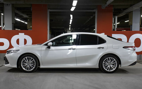 Toyota Camry, 2020 год, 3 298 000 рублей, 8 фотография