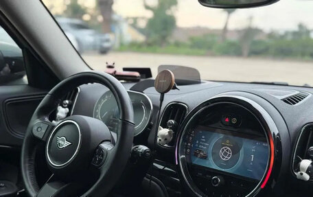 MINI Countryman II (F60), 2023 год, 2 300 000 рублей, 9 фотография