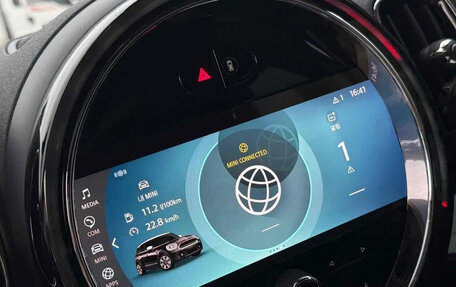 MINI Countryman II (F60), 2023 год, 2 300 000 рублей, 11 фотография