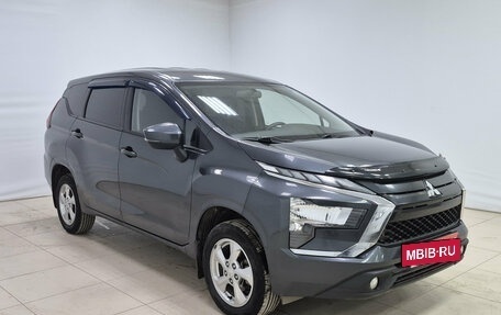 Mitsubishi Xpander, 2022 год, 1 790 000 рублей, 3 фотография