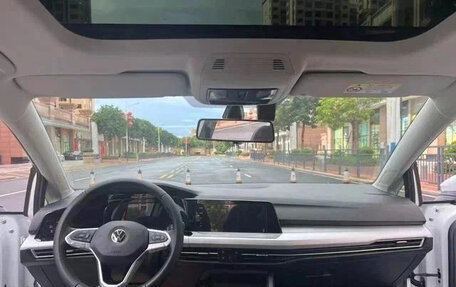 Volkswagen Golf VIII, 2022 год, 1 520 000 рублей, 5 фотография