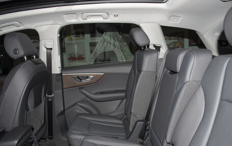 Audi Q7, 2025 год, 8 499 000 рублей, 26 фотография