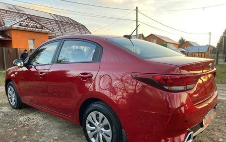 KIA Rio IV, 2021 год, 1 730 000 рублей, 4 фотография