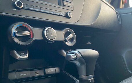 KIA Rio IV, 2021 год, 1 730 000 рублей, 11 фотография