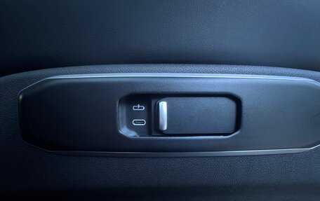 BMW X5, 2023 год, 14 000 000 рублей, 14 фотография