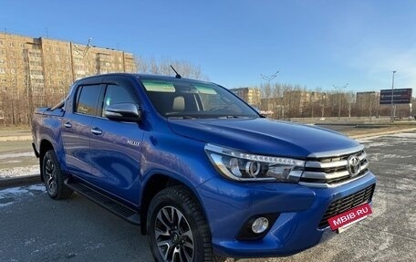 Toyota Hilux VIII, 2016 год, 3 500 000 рублей, 5 фотография