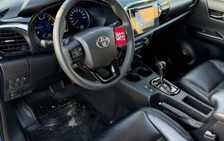 Toyota Hilux VIII, 2016 год, 3 500 000 рублей, 9 фотография
