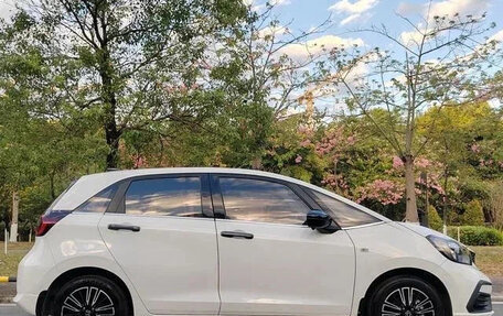 Honda Fit, 2022 год, 1 220 000 рублей, 4 фотография