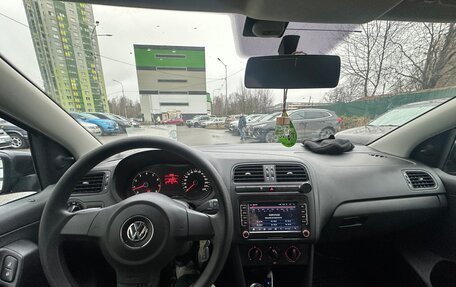 Volkswagen Polo VI (EU Market), 2014 год, 850 000 рублей, 9 фотография