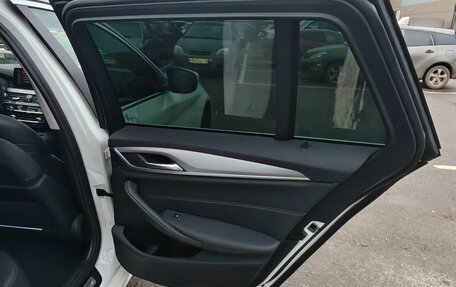 BMW 5 серия, 2019 год, 4 290 000 рублей, 6 фотография