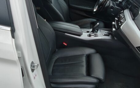 BMW 5 серия, 2019 год, 4 290 000 рублей, 5 фотография