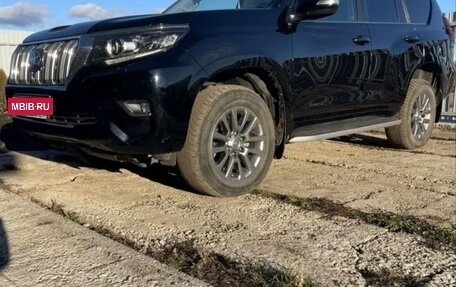 Toyota Land Cruiser Prado 150 рестайлинг 2, 2018 год, 6 250 000 рублей, 5 фотография