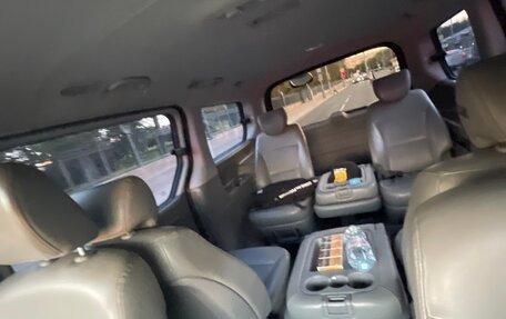 Hyundai Grand Starex Grand Starex I рестайлинг 2, 2017 год, 2 690 000 рублей, 7 фотография