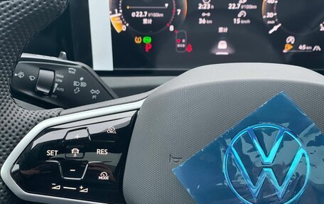 Volkswagen Tiguan, 2025 год, 4 850 000 рублей, 14 фотография