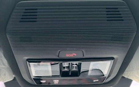 Volkswagen Tiguan, 2025 год, 4 850 000 рублей, 17 фотография