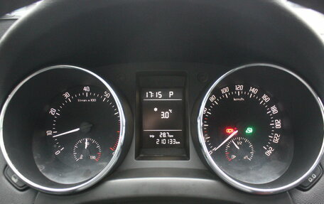 Skoda Yeti I рестайлинг, 2012 год, 830 000 рублей, 18 фотография