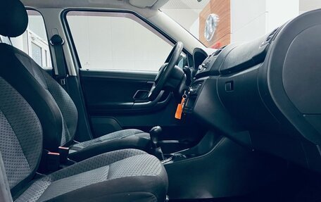 Skoda Fabia II, 2010 год, 440 000 рублей, 14 фотография