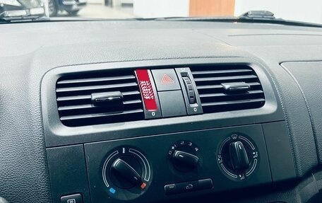 Skoda Fabia II, 2010 год, 440 000 рублей, 24 фотография