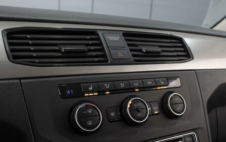 Volkswagen Caddy IV, 2018 год, 1 450 000 рублей, 19 фотография