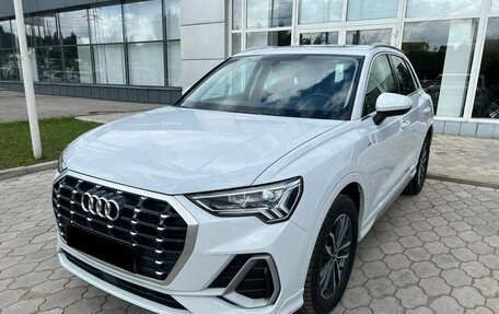 Audi Q3, 2022 год, 2 730 000 рублей, 2 фотография