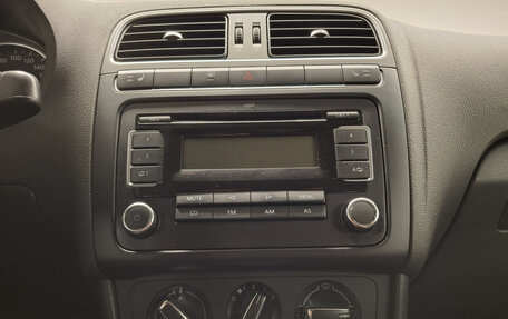 Volkswagen Polo VI (EU Market), 2012 год, 700 000 рублей, 15 фотография