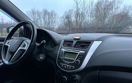 Hyundai Solaris II рестайлинг, 2012 год, 765 000 рублей, 14 фотография