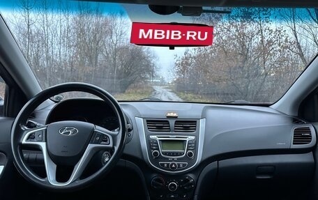 Hyundai Solaris II рестайлинг, 2012 год, 765 000 рублей, 12 фотография