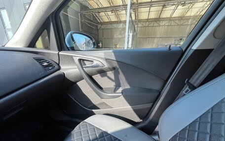 Opel Astra J, 2014 год, 780 000 рублей, 9 фотография