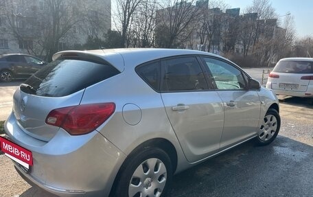 Opel Astra J, 2014 год, 780 000 рублей, 5 фотография