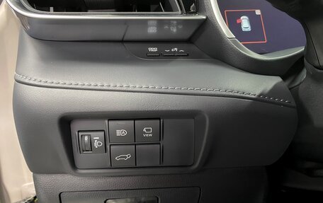 Toyota Highlander, 2025 год, 6 190 000 рублей, 15 фотография