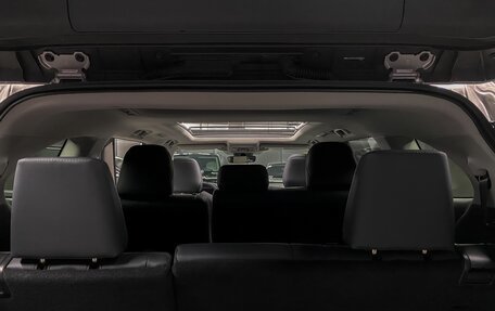 Toyota Highlander, 2025 год, 6 190 000 рублей, 23 фотография