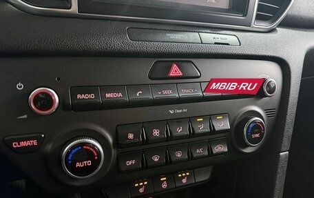 KIA Sportage IV рестайлинг, 2017 год, 1 799 000 рублей, 12 фотография