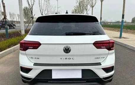 Volkswagen T-Roc I, 2021 год, 1 350 000 рублей, 4 фотография